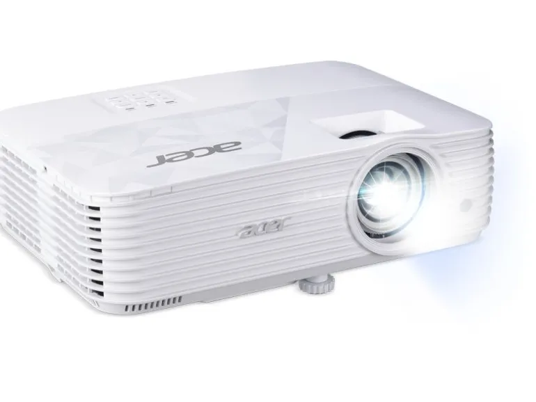 Acer Projektor HL6820GTV