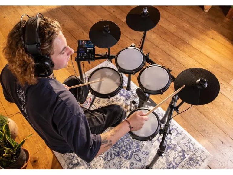 Alesis E-Drum Nitro Max Kit