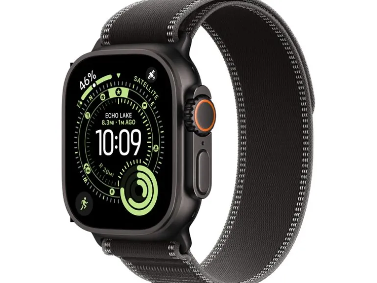 Apple Watch Ultra 3 Black Titanium Black Charcoal Trail Loop M/L