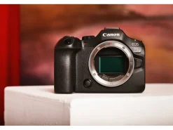 Canon Fotokamera EOS R6 Mark III Kit inkl. Objektiv RF 24-105 STM