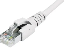 Dätwyler IT Infra Patchkabel RJ-45 - RJ-45, Cat 6A, S/FTP, 5 m, Weiss