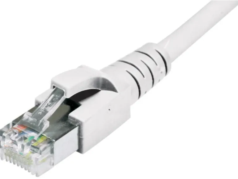 Dätwyler IT Infra Patchkabel RJ-45 - RJ-45, Cat 6A, S/FTP, 5 m, Weiss