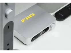 FiiO Netzwerk-Musik-System SR11 Silber