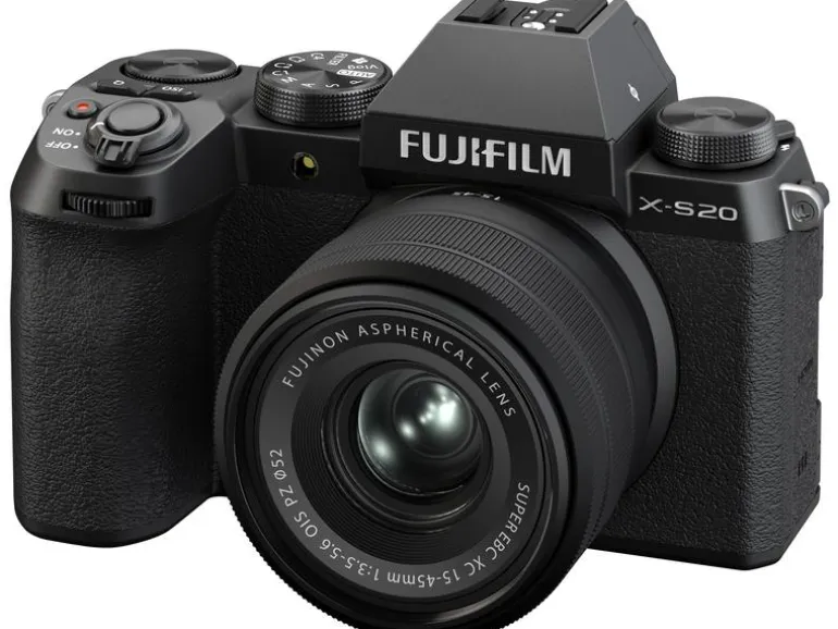 Fujifilm Fotokamera X-S20 XC 15-45 mm