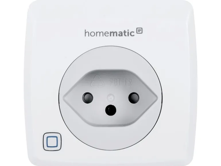 Homematic IP Schalt Messsteckdose CH