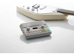 Korg Drum Machine KR-11
