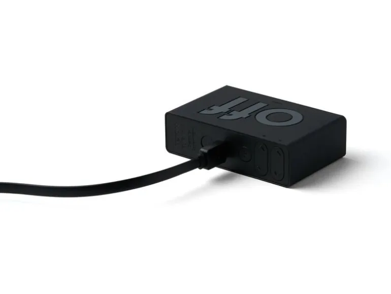 Lexon Digitalwecker Flip Mini Schwarz