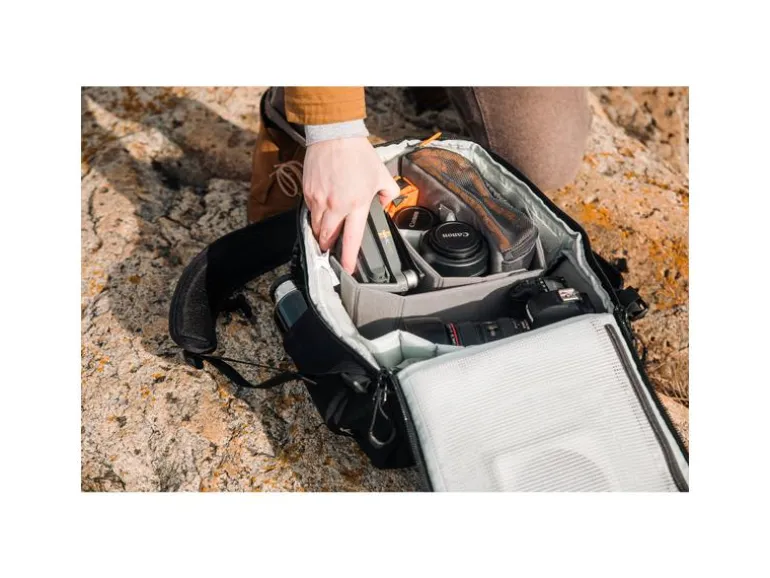 Lowepro Fotorucksack Flipside 300 AW III