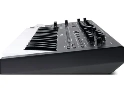 Moog Synthesizer Messenger