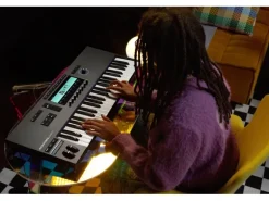Native Instruments Keyboard Controller Kontrol S49 – MK3