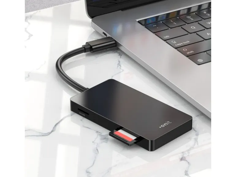 onit Card Reader Extern USB-C 3-in-1