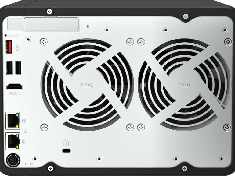 QNAP NAS TS-664-8G 6-bay