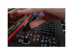 Roland Workstation FANTOM-06