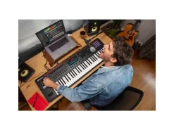 Roland Workstation FANTOM-06