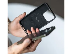 SP Connect Sport- & Outdoorhülle Xtreme iPhone 17 Pro Max , Schwarz
