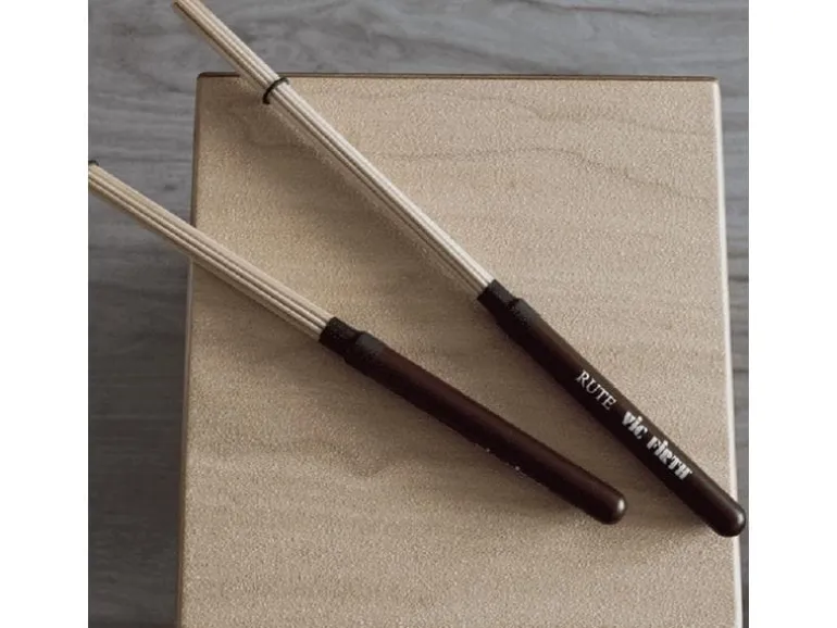 Vic Firth Hot Rod VFRUTE Rutes Paar
